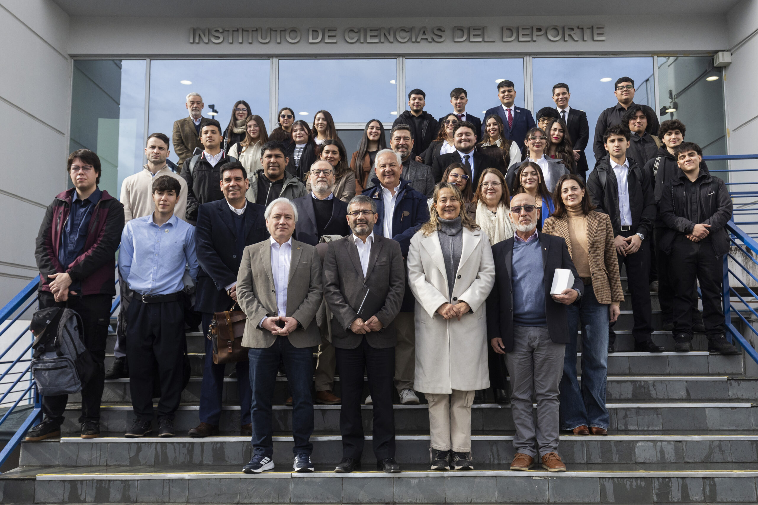 Universidad Santo Tomás cierra alianza con el COCh tras diagnóstico a federaciones