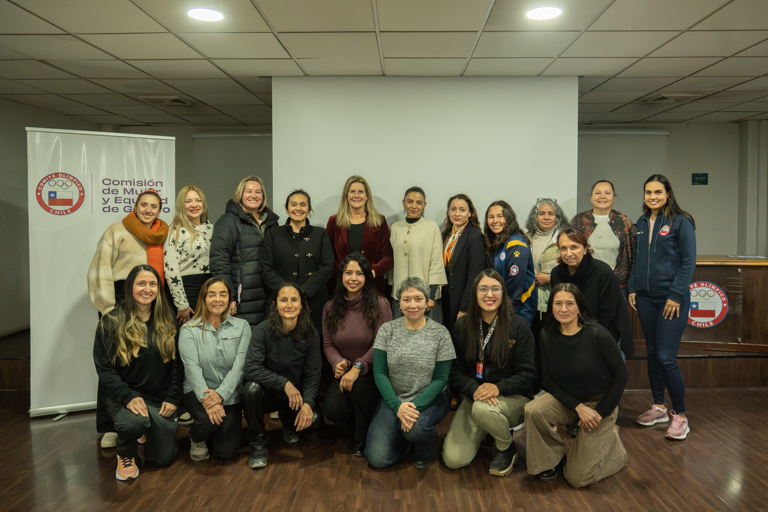 La Mesa de Trabajo Nacional de Mujer y Equidad de Género se reunió para conocer los avances de la Comisión